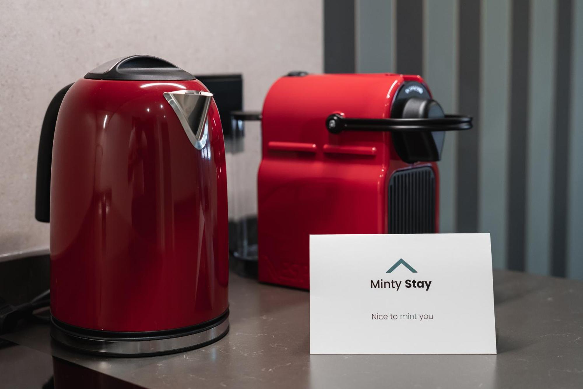 Laurel-Mintystay Apartments 马德里 外观 照片