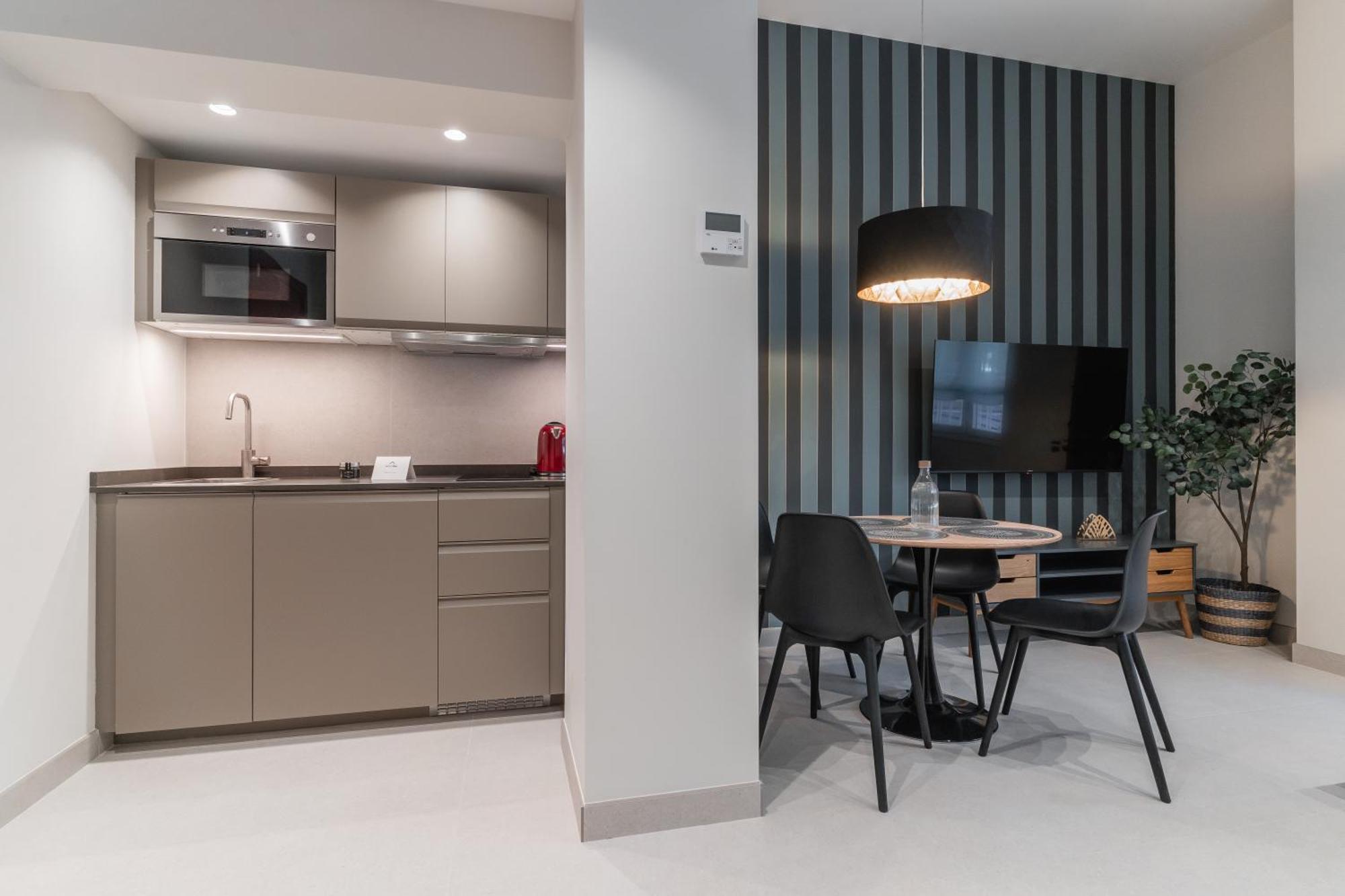 Laurel-Mintystay Apartments 马德里 外观 照片
