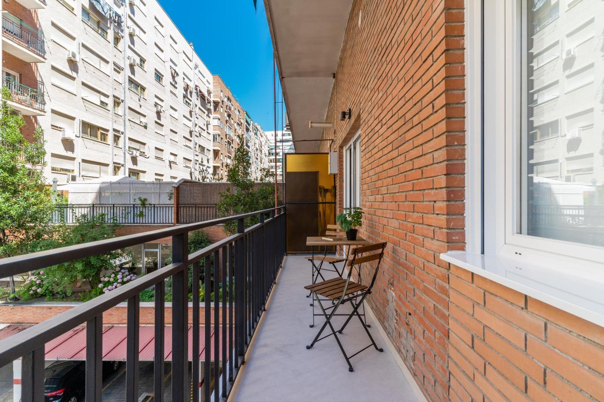 Laurel-Mintystay Apartments 马德里 外观 照片
